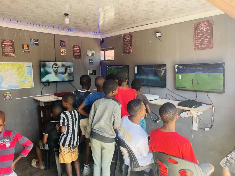 Easy Play Gaming Hub